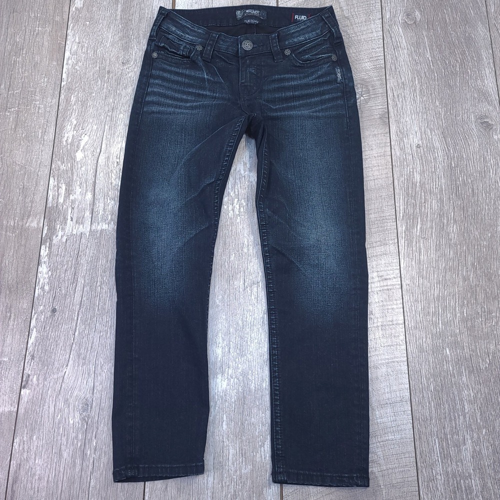Silver Jeans Tuesday Mid Capri Womens Size 27 Dark Blue Fluid Denim Stretch